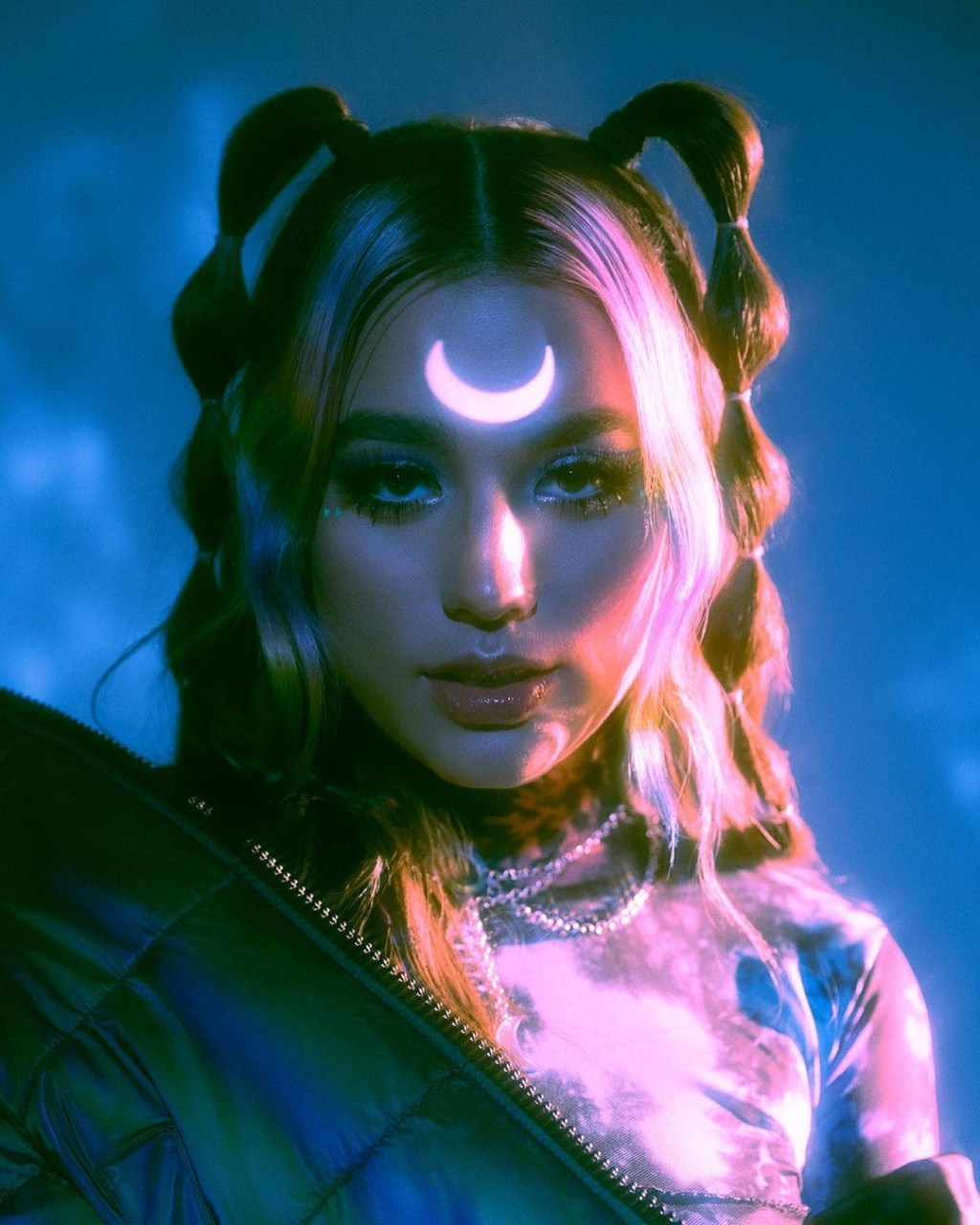 Lullabies to R&B bops, Alaina Castillo is the bilingual pop star transporting us to a parallel&nbsp;universe